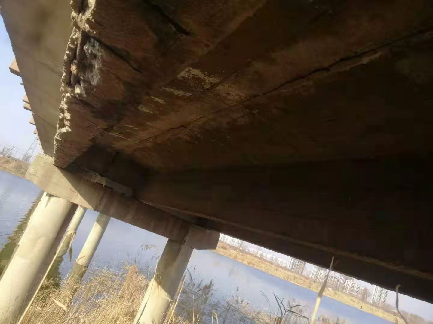 滦南道路桥梁结构的常见病害